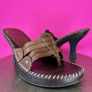 MIA Brown Leather Stitch Detail Toe Post Heeled Mule Sandal Sz 6